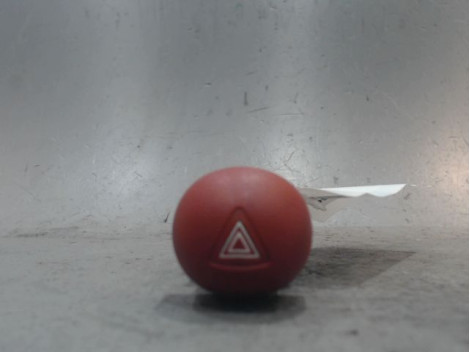 BOUTON DE WARNING RENAULT TWINGO
