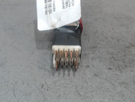 BOUTON DE WARNING RENAULT TWINGO