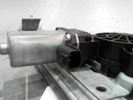 MECANISME+MOTEUR LEVE-GLACE AVANT GAUCHE DACIA LODGY