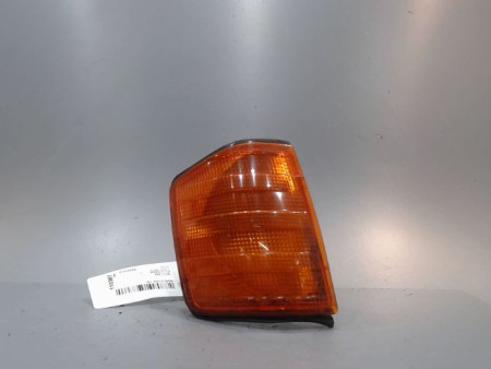 CLIGNOTANT DROIT MERCEDES 190