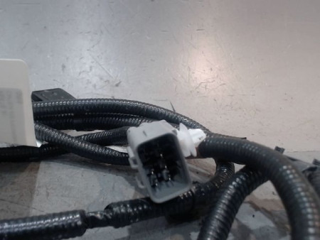 CAPTEUR AIDE STATIONNEMENT AVANT TOYOTA YARIS CRO