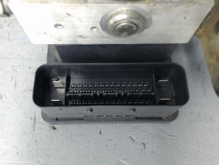 UNITE HYDRAULIQUE ABS VOLVO V50