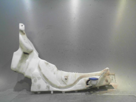 RESERVOIR LAVE-GLACE AVANT FORD FOCUS