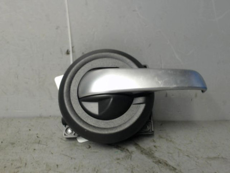 POIGNEE INTERIEURE PORTE AVANT DROIT FIAT 500X