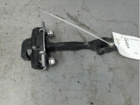 TIRANT PORTE AVANT DROIT FIAT 500X
