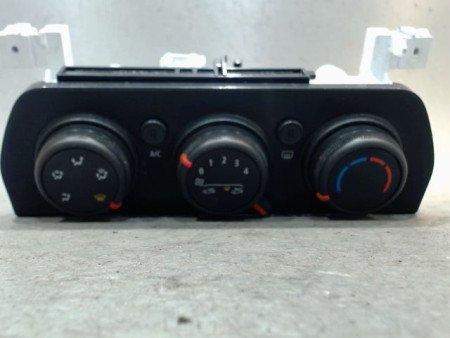 COMMANDE DE CHAUFFAGE DACIA SANDERO