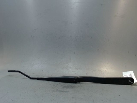 BRAS ESSUIE-GLACE AVANT GAUCHE NISSAN JUKE