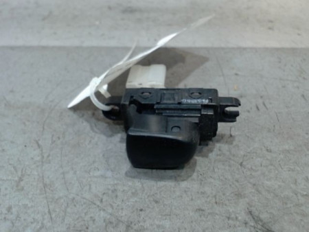 COMMANDE LEVE-GLACE PORTE AVD NISSAN X-TRAIL