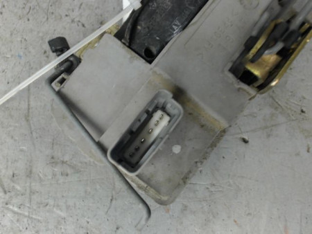 SYSTEME CONDAMNATION AVANT GAUCHE PEUGEOT 206