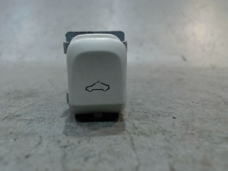 BOUTON COMMANDE TOIT OUVRANT AUDI A5
