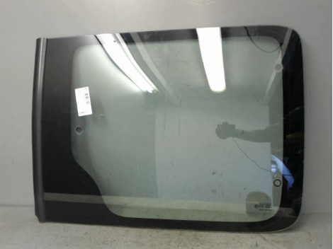 GLACE PORTE COULISSANTE DROIT CITROEN BERLINGO