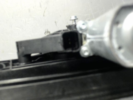 MECANISME+MOTEUR LEVE-GLACE ARRIERE DROIT PEUGEOT 308