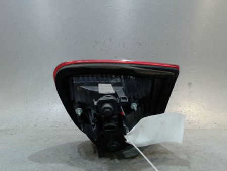 FEU ARRIERE INTERIEUR GAUCHE SEAT LEON
