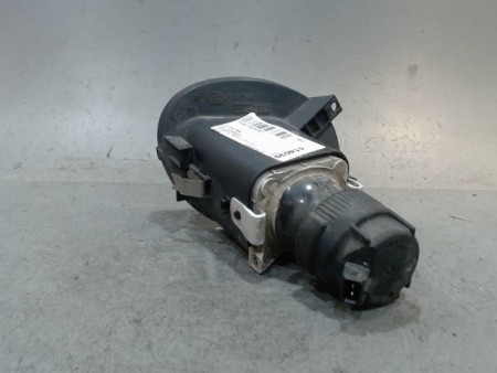 PHARE ANTIBROUILLARD AVANT DROIT FORD MONDEO