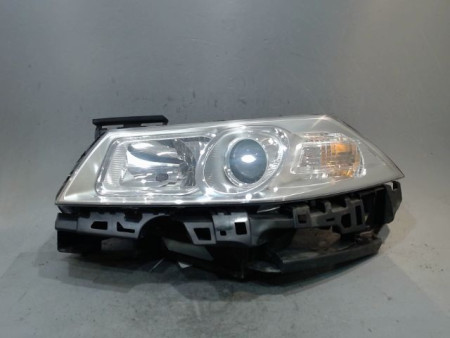 PHARE GAUCHE RENAULT MEGANE