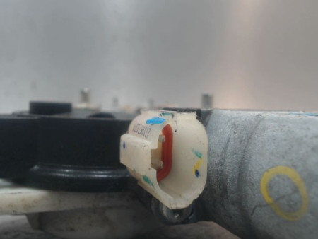 MECANISME+MOTEUR LEVE-GLACE ARRIERE DROIT HYUNDAI I20