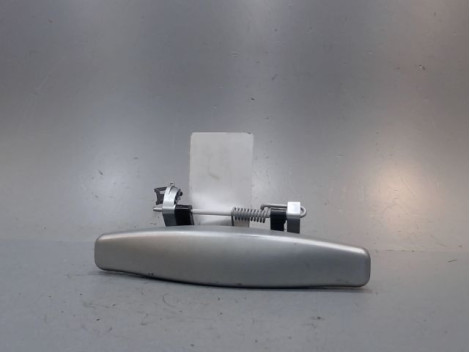POIGNEE EXTERIEURE PORTE AVANT DROIT DACIA SANDERO