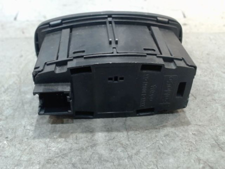 INTERIEUR COMMANDE PHARES FORD FOCUS