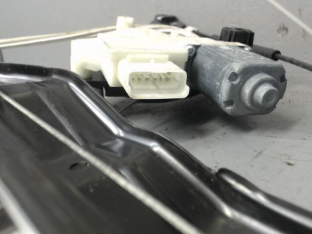 MECANISME+MOTEUR LEVE-GLACE AVANT DROIT PEUGEOT 308