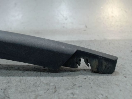 BRAS ESSUIE-GLACE ARRIERE FORD KA