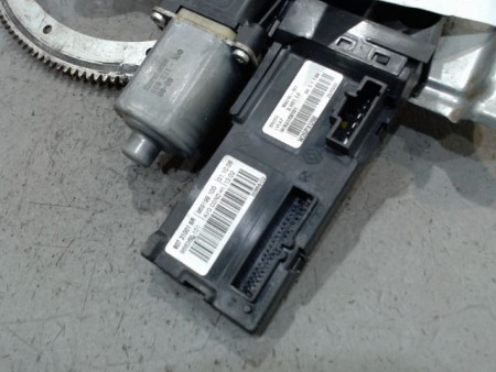 MECANISME+MOTEUR LEVE-GLACE AVANT GAUCHE RENAULT MEGANE