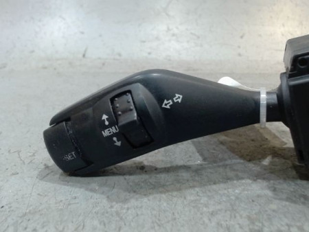 COMMANDE CLIGNOTANT FORD FOCUS