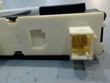 MECANISME+MOTEUR LEVE-GLACE AVANT GAUCHE CITROEN C4
