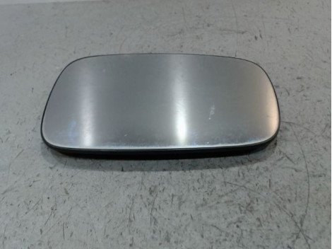 GLACE RETROVISEUR EXT D RENAULT MEGANE