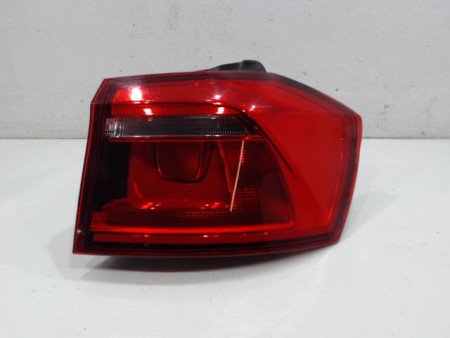 FEU ARRIERE DROIT VOLKSWAGEN GOLF