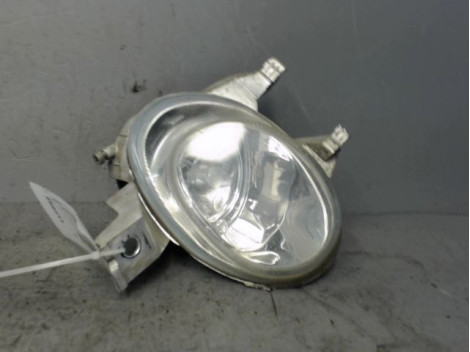 PHARE ANTIBROUILLARD AVANT DROIT PEUGEOT 206