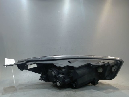 PHARE GAUCHE KIA RIO