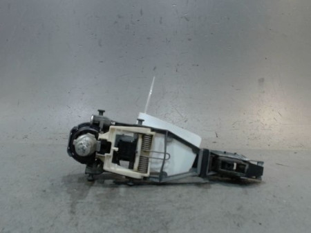 POIGNEE EXTERIEURE PORTE AVANT DROIT SKODA FABIA