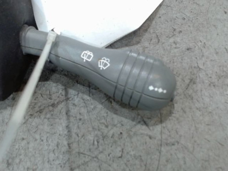 COMMANDE ESSUIE GLACE RENAULT TWINGO