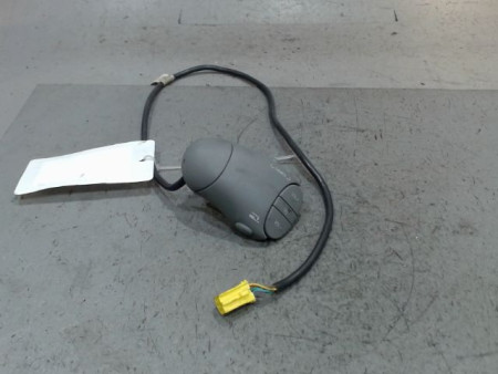 COMMANDE AUTORADIO RENAULT TWINGO