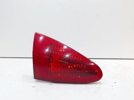 FEU ARRIERE INTERIEUR GAUCHE ALFA ROMEO 147