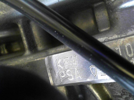 MOTEUR ESSENCE PEUGEOT 206 1.4 i