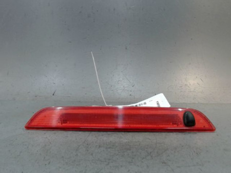 FEUX STOP SUPPLEMENTAIRE FORD FIESTA