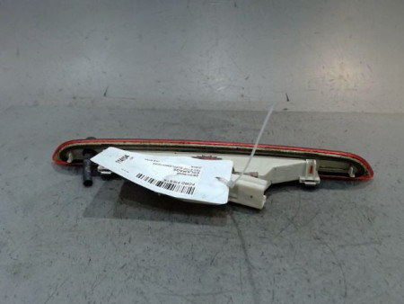 FEUX STOP SUPPLEMENTAIRE FORD FIESTA