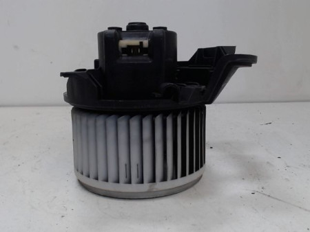 MOTEUR VENTILATEUR CHAUFFAGE OPEL CORSA