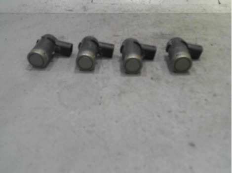 CAPTEUR AIDE STATIONNEMENT ARRIERE RENAULT CLIO III 1.2 16V 80 BVMP