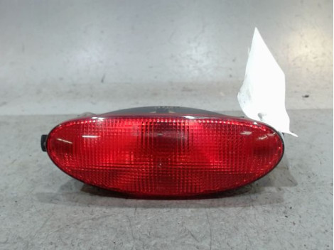 FEU BROUILLARD CENTRAL ARRIERE PEUGEOT 206