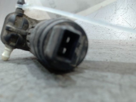 POMPE LAVE-GLACE AVANT FORD KA