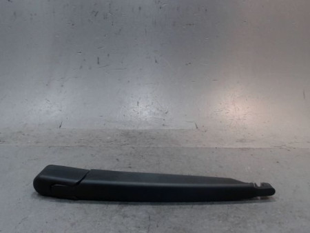 BRAS ESSUIE-GLACE ARRIERE NISSAN QASHQAI