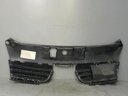 CALANDRE RENAULT CLIO