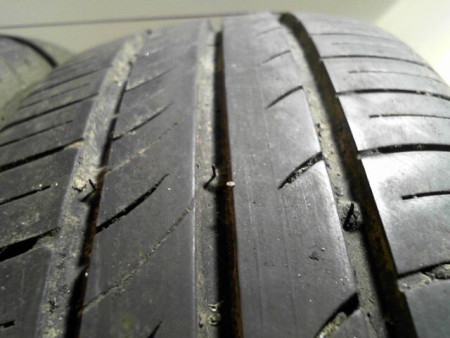 Paire de pneus KUMHO ECOWING ES31 185 60 15 84 H