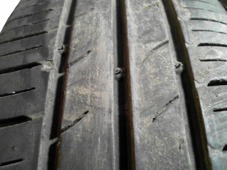 Paire de pneus KUMHO ECOWING ES31 185 60 15 88 H