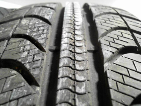 Paire de pneus PIRELLI ALL SEASON CINTURATO 175 65 14 82 T