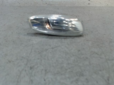 REPETITEUR RETROVISEUR DROIT PEUGEOT 308