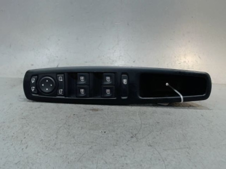 COMMANDE LEVE-GLACE PORTE AVG RENAULT MEGANE