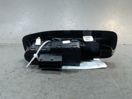 COMMANDE LEVE-GLACE PORTE AVG PEUGEOT 208